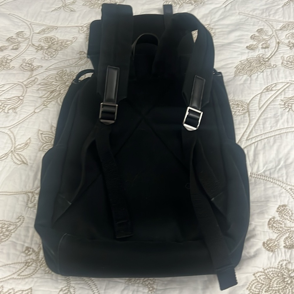 EVERLANE Black Canvas Backpack - Picture 8 of 10